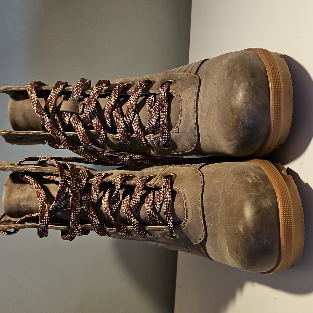 Sorel Women's Gray/Tan Wedge Boots - Picture 3 of 11